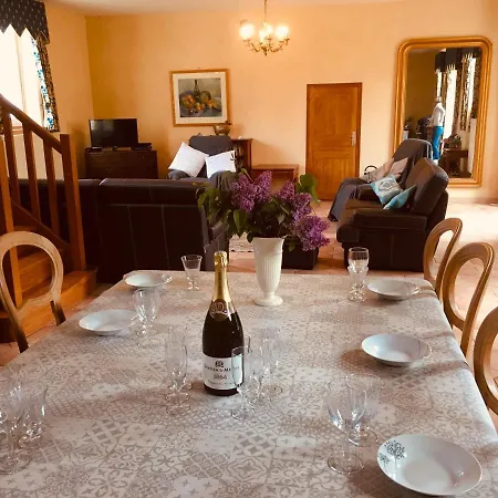Tatil Evi Loire Valley Jarzé