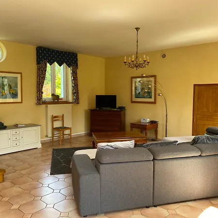 בית נופש Loire Valley *